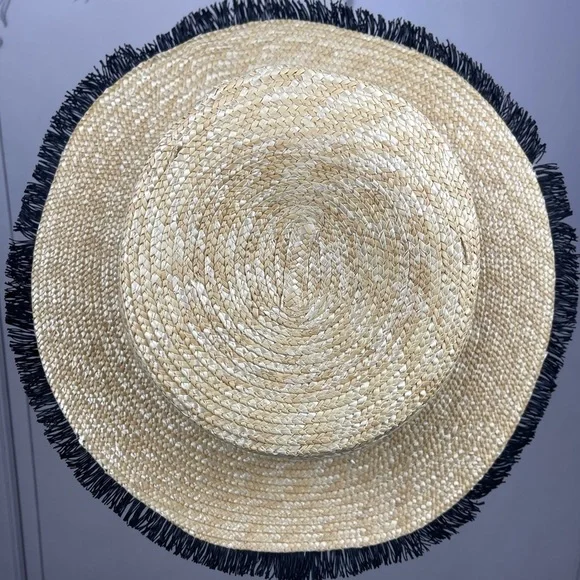 CHANEL Woven Hat with Black and Red Trim - Picture 5 of 6